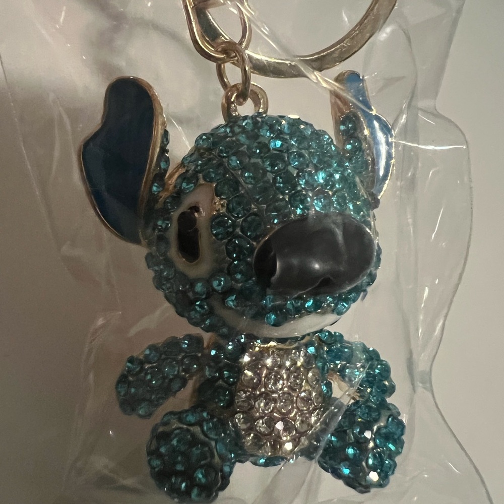 Blue Stitch Crystal Keychain - Picture 2 of 2